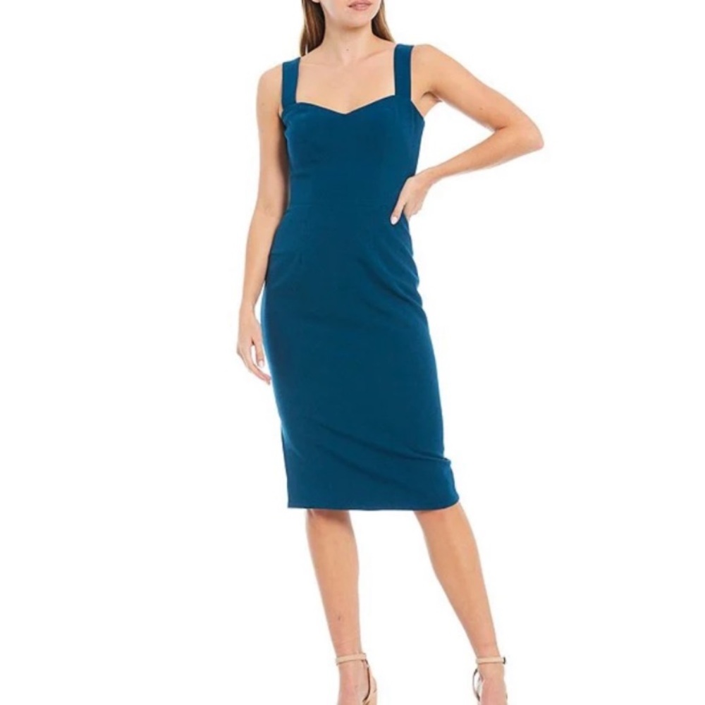 Dress The Population Sweetheart Neck Back Slit Sleeveless Midi Nicole Dress Med